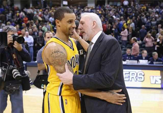 国外黄牛也猖狂，迈阿密国际东决门票被炒到破2300美元（海外黄牛疯狂抬价，迈阿密国际东决门票价格飙破2300美元）