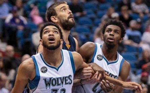 萨拉赫本赛季跑动增至9.7km，冲刺14.8次（萨拉赫本季跑动提升至9.7公里，冲刺达14.8次）