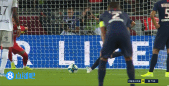 记者：拉菲尼亚与德科有口头协议，世界杯后可随时转会沙特联