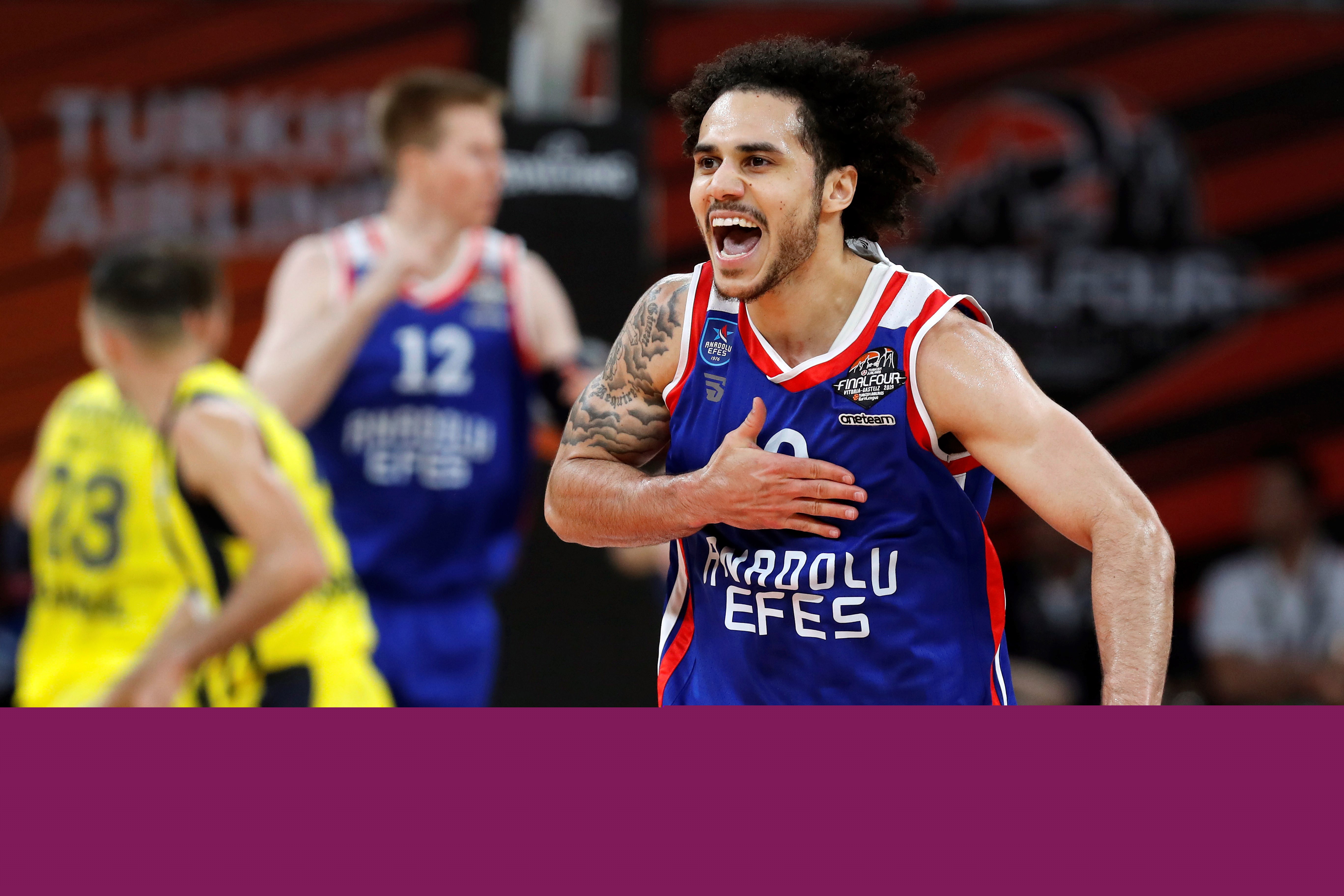 圣吉罗斯主帅：我们打欧冠不是来当旁观者，要让马竞感到压力（圣吉罗斯主帅放话：欧冠不当看客，必须给马竞施压）