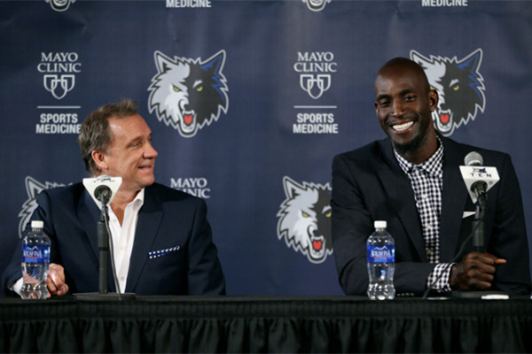 英超积分榜更新：曼城领先优势扩大,（英超最新积分形势：曼城继续拉开差距）