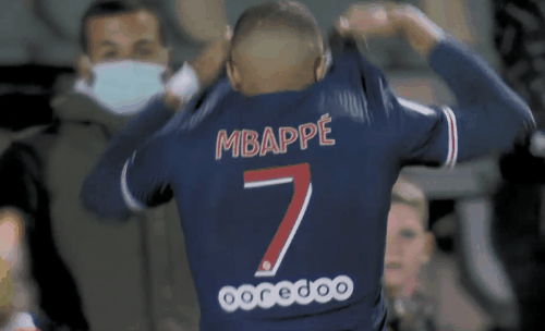 阿尔贝托：当时接到拉齐奥电话后，只考虑了五分钟就决定加盟（阿尔贝托：接到拉齐奥来电后，我仅用5分钟便拍板加盟）