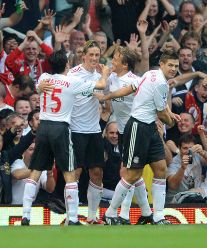 科曼称赞阿尔克马尔19岁中场斯密特：他身上的特质像佩德里（科曼：阿尔克马尔19岁中场斯密特的特质让我想起佩德里）