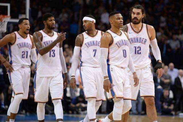 穆勒：越接近决赛看球的人越多，在数万球迷面前踢球令我兴奋（穆勒：越临近决赛观赛人数越多，置身万人面前比赛让我更兴奋）