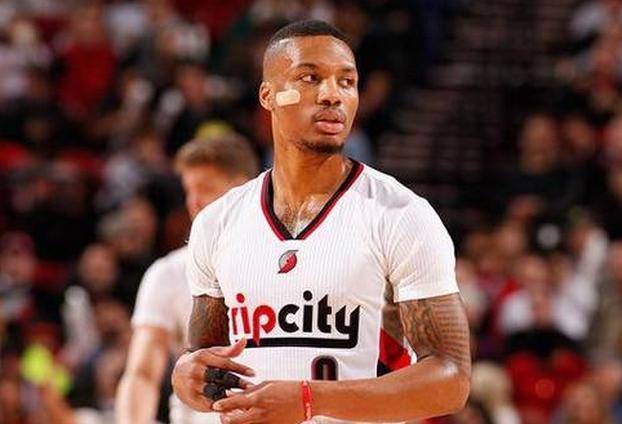 杨瀚森2分1篮板1助攻1盖帽，本赛季第二次没有失误和犯规（杨瀚森交出2分1板1助1帽数据，本季第二次零失误零犯规）