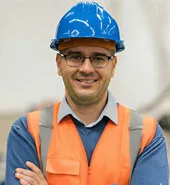 Certified Professionals and Modern Equipment. - MK体育